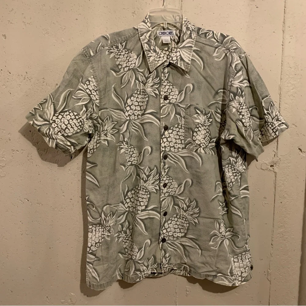 Pineapple Hawaiian Shirt Short Sleeve Top Button Down Size Large Cruise Beach